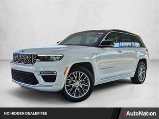 Used 2022 Jeep Grand Cherokee Summit w/ Advanced Protech Group IV AWD/4WD video 1