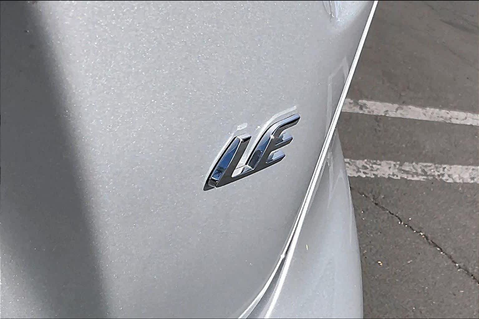 Used 2024 Toyota Corolla LE FWD image 9