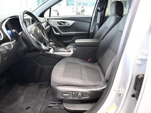 Used 2019 Chevrolet Blazer LT AWD/4WD image 9