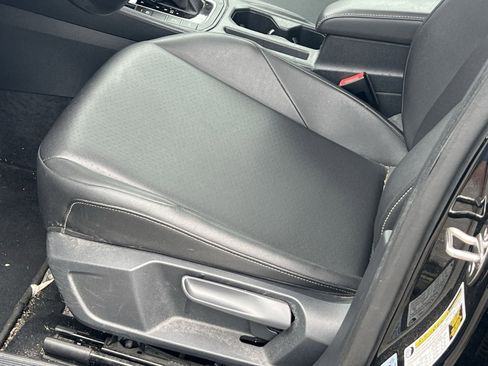 Used 2019 Volkswagen Jetta SE FWD image 11