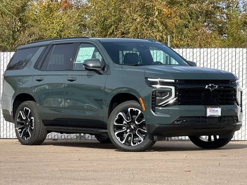 Used 2026 Chevrolet Tahoe RST w/ Sun And Tow Package image 2