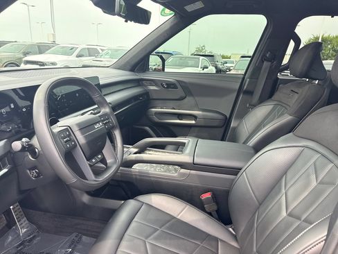 Used 2027 Kia Telluride SX Prestige X-Pro AWD/4WD image 12