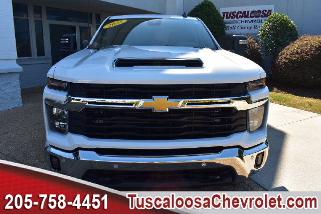 Certified 2025 Chevrolet Silverado 2500 LT w/ Safety Package AWD/4WD image 4
