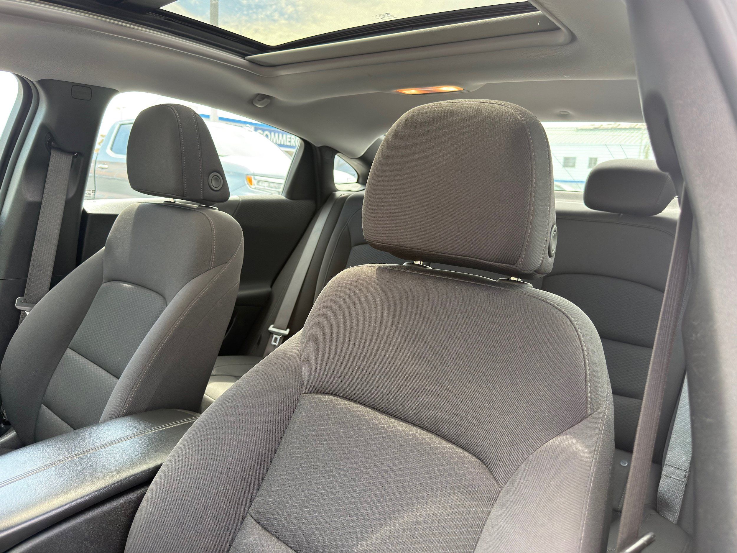 Used 2024 Chevrolet Malibu LT FWD image 27