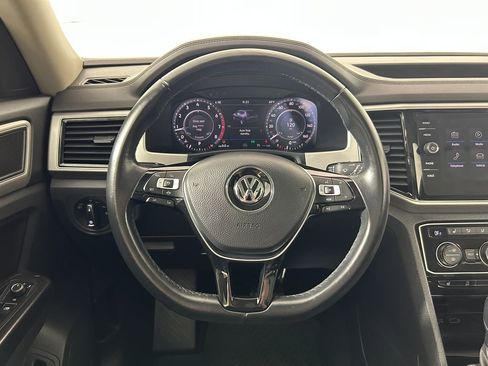 Used 2019 Volkswagen Atlas SEL AWD/4WD image 12
