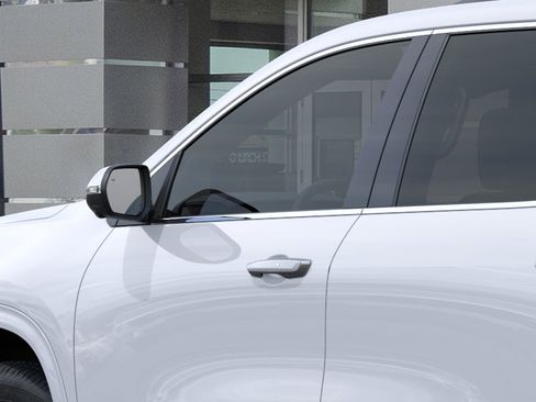 New 2026 GMC Acadia Denali w/ Super Cruise Package FWD image 12