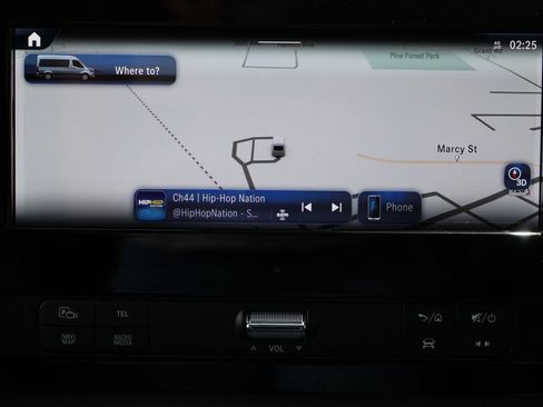 Used 2025 Mercedes-Benz Sprinter 2500 image 24