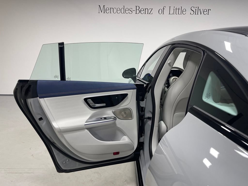 Used 2023 Mercedes-Benz EQE AMG 4MATIC Sedan image 23