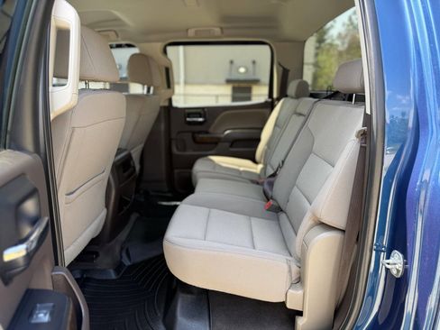 Used 2018 Chevrolet Silverado 1500 LT w/ Trailering Package RWD image 12