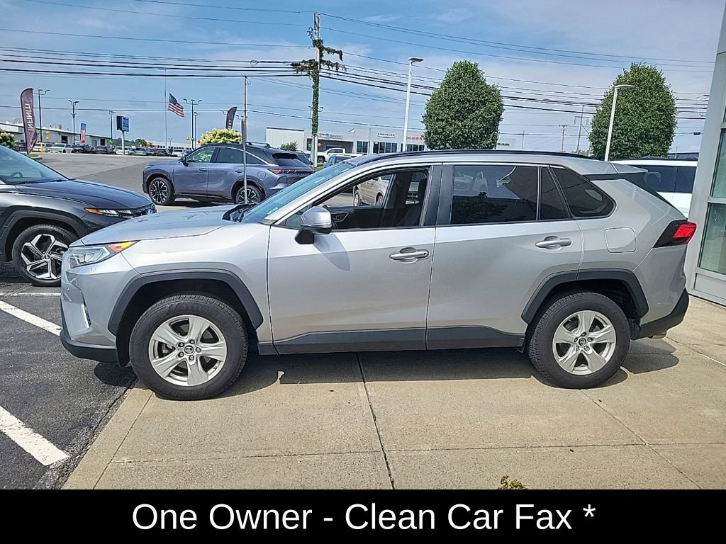 Used 2019 Toyota RAV4 XLE w/ Convenience Package AWD/4WD image 8