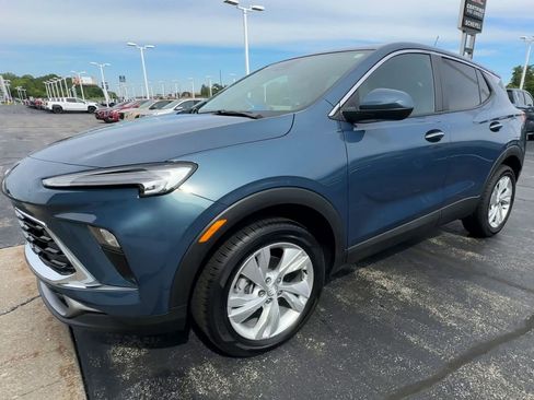 Certified 2024 Buick Encore GX Preferred image 4