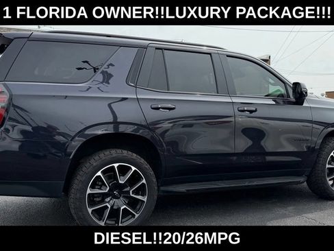 Used 2022 Chevrolet Tahoe RST w/ Luxury Package AWD/4WD image 8