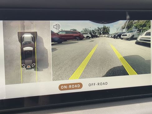 Used 2020 Land Rover Defender 110 HSE image 52