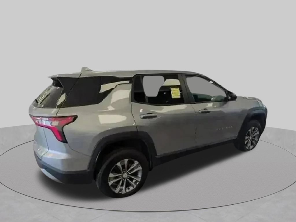 Used 2025 Chevrolet Equinox LT AWD/4WD image 37
