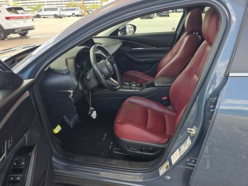 Used 2025 MAZDA CX-30 AWD 2.5 S w/ Preferred Package image 5