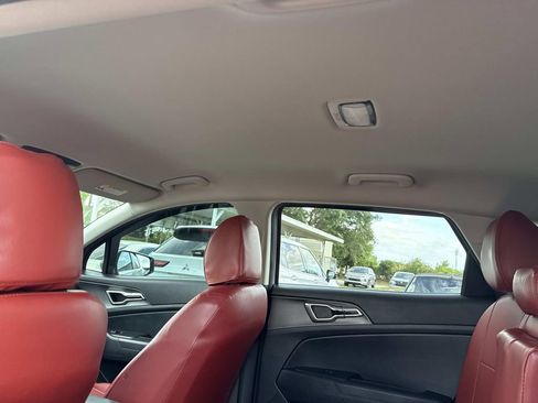 Used 2023 Kia Sportage LX image 15