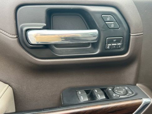 Used 2019 GMC Sierra 1500 SLT w/ SLT Premium Plus Package image 25