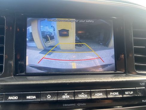 Used 2020 Hyundai Elantra SEL w/ Cargo Package (C1) FWD image 20
