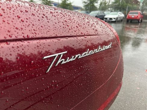 Used 2004 Ford Thunderbird image 31