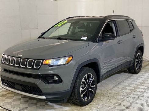 Used 2022 Jeep Compass Limited image 20