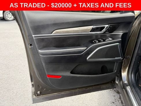 Used 2022 Kia Telluride SX w/ Towing Package FWD image 12