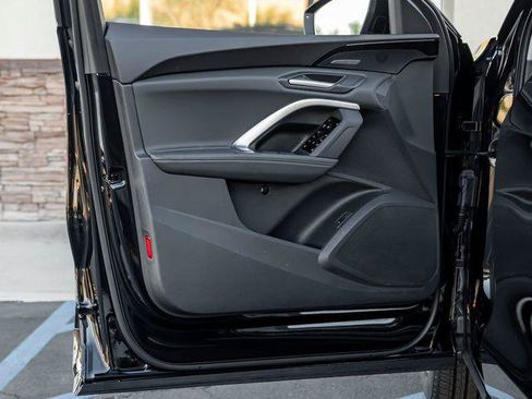 Certified 2025 Audi Q5 Premium Plus w/ Premium Plus image 12