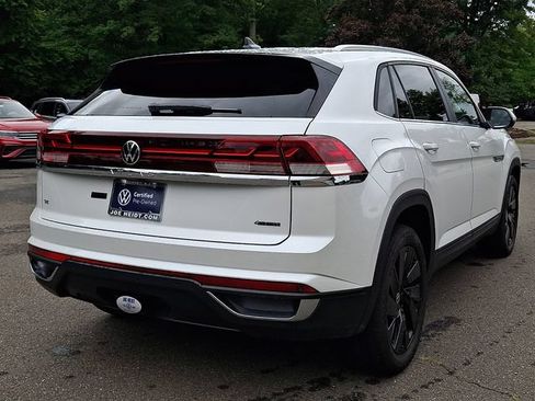 Certified 2026 Volkswagen Atlas Cross Sport SE AWD/4WD image 10
