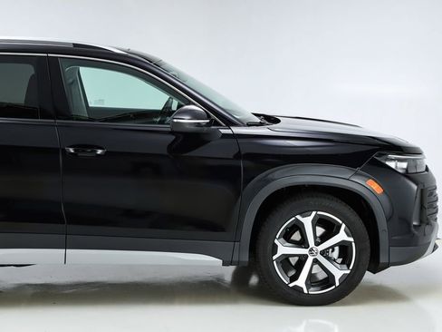 New 2026 Volkswagen Tiguan SE image 12