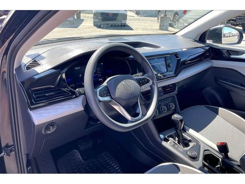 Used 2022 Volkswagen Taos S AWD/4WD image 16