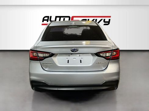 Used 2022 Subaru Legacy Premium image 6