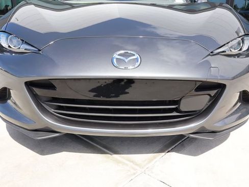 Used 2025 MAZDA MX-5 Miata RF Grand Touring RWD image 12