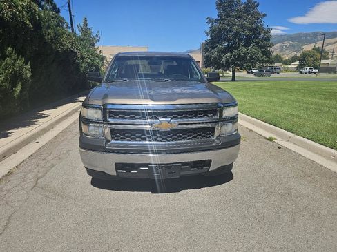 Used 2015 Chevrolet Silverado 1500 LS w/ Trailering Package RWD image 8