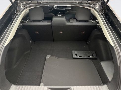 Used 2024 Toyota Prius LE image 18