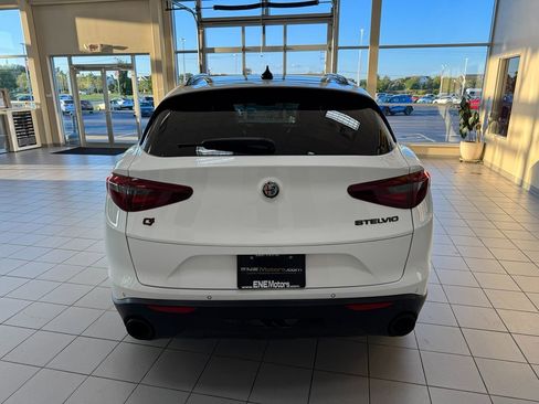 Used 2019 Alfa Romeo Stelvio Ti Sport w/ Quick Order Package 22S Sport image 5