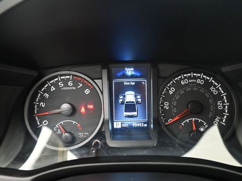Used 2023 Toyota Tacoma SR image 19