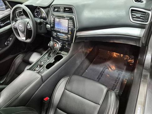 Used 2017 Nissan Maxima 3.5 SV w/ Dynamic Package FWD image 22
