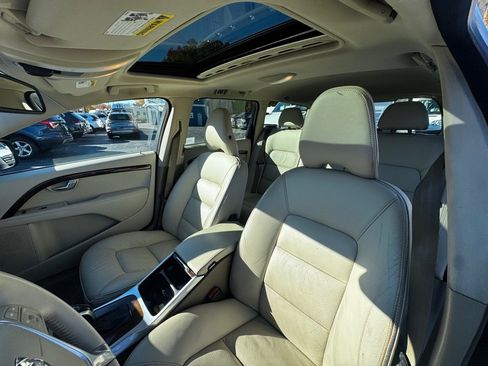 Used 2014 Volvo XC70 3.2 image 15