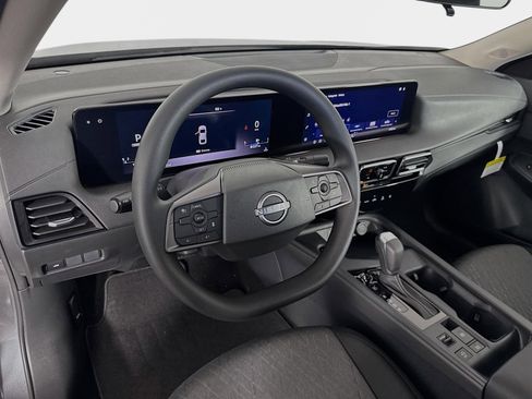 New 2026 Nissan Sentra SV image 9