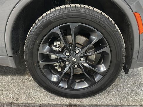 Certified 2023 Dodge Durango R/T image 9