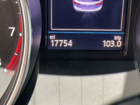 Used 2019 Volkswagen Tiguan S FWD image 19