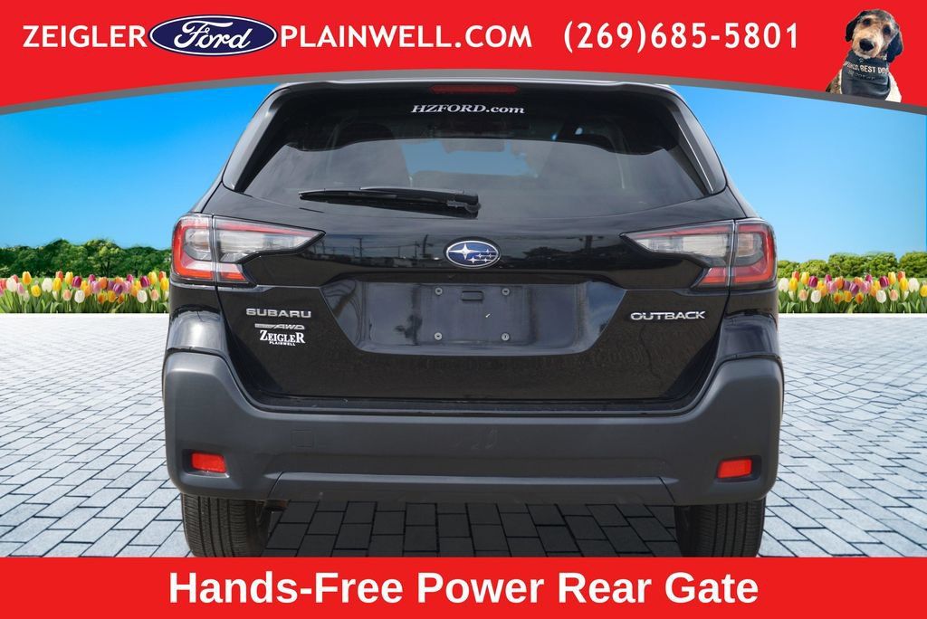 Used 2023 Subaru Outback Premium AWD/4WD image 4