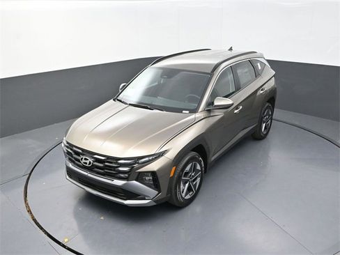 New 2026 Hyundai Tucson SEL image 25