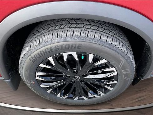 New 2026 Nissan Rogue SV AWD/4WD image 12