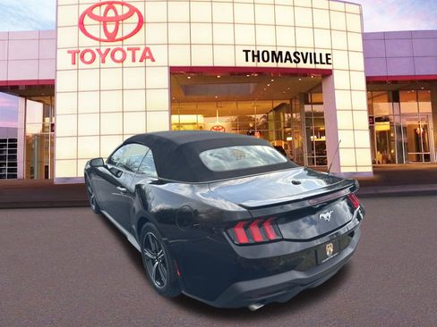 Used 2024 Ford Mustang Premium image 7