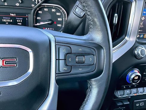 Used 2022 GMC Sierra 1500 SLT w/ SLT Premium Plus Package AWD/4WD image 24