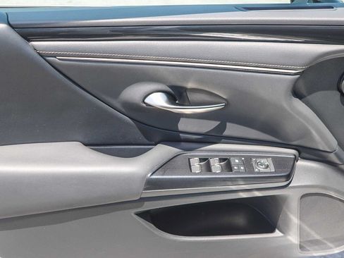 Used 2021 Lexus ES 350 w/ Accessory Package FWD image 21
