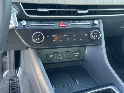 Certified 2025 Hyundai Sonata SEL FWD image 23