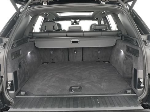 Used 2024 BMW X5 xDrive40i w/ Parking Assistance Package AWD/4WD image 38