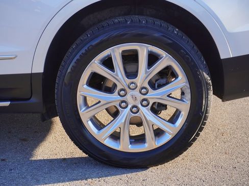 Used 2018 Cadillac XT5 Luxury w/ LPO, Sport Package image 11