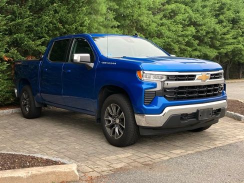 Used 2022 Chevrolet Silverado 1500 LT w/ All Star Edition Plus AWD/4WD image 11